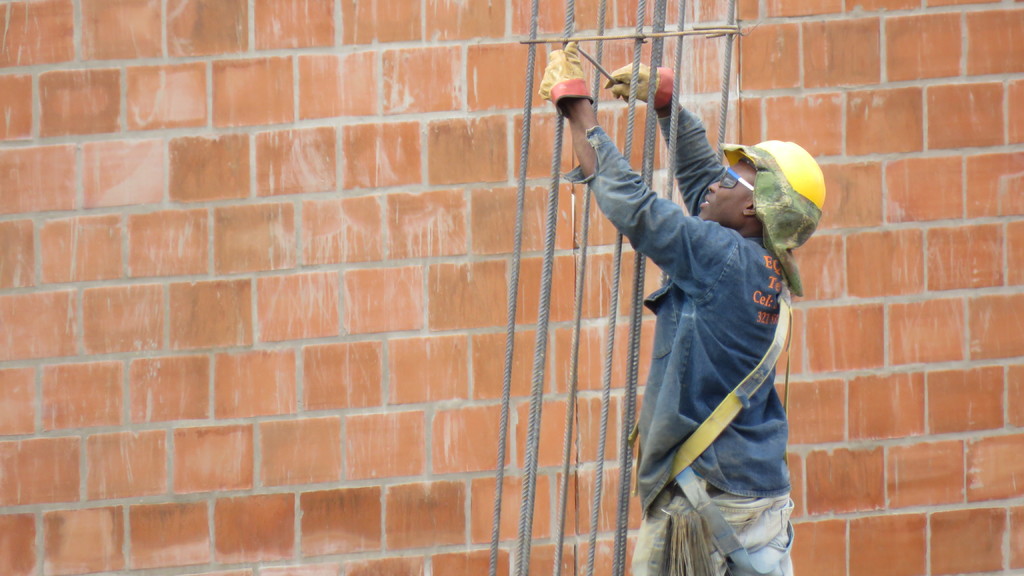 Artigo – O lucro, a saúde e a vida dos trabalhadores da construção civil