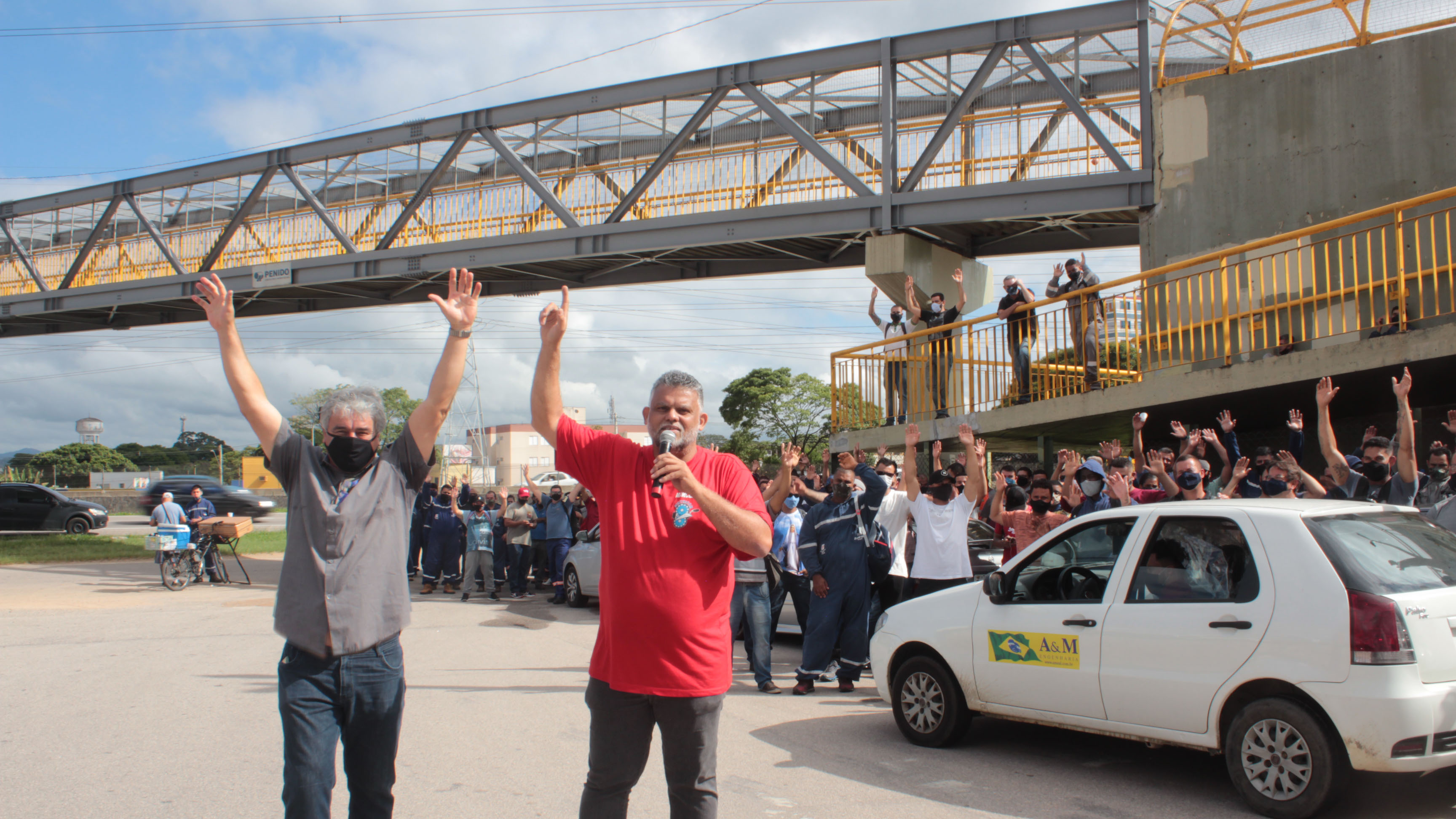 Trabalhadores das terceirizadas Revap aprovam acordo negociado pelo Sintricom e Feticom