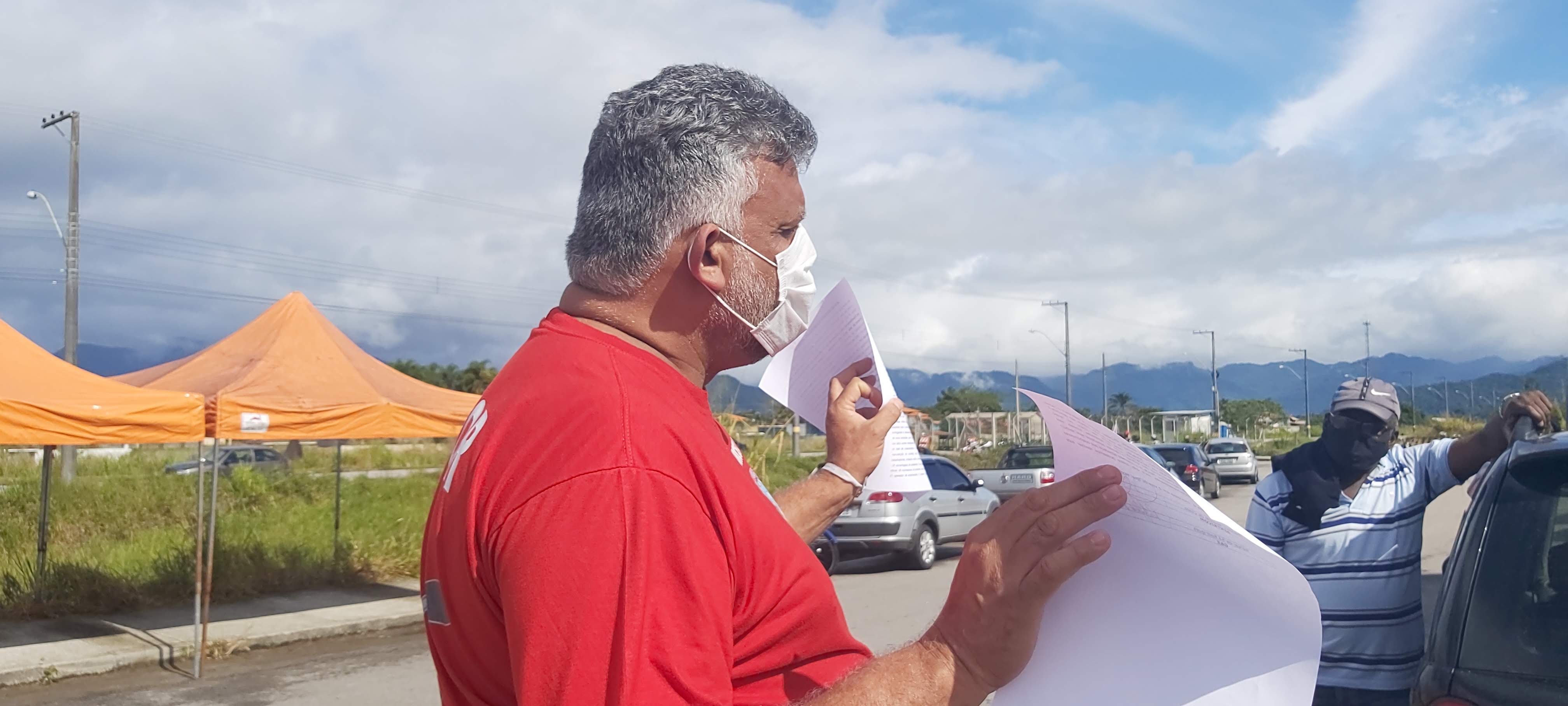 Gata agoniza e deixa trabalhadores sem transporte, salário e ajuda de custo