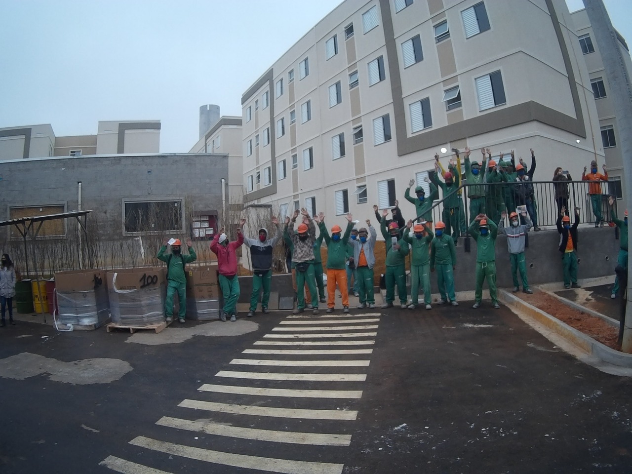 𝑻𝒓𝒂𝒃𝒂𝒍𝒉𝒂𝒅𝒐𝒓𝒆𝒔 𝒅𝒂 𝑴𝑹𝑽 𝒄𝒐𝒏𝒒𝒖𝒊𝒔𝒕𝒂𝒎 𝑨𝒄𝒐𝒓𝒅𝒐 𝒅𝒊𝒇𝒆𝒓𝒆𝒏𝒄𝒊𝒂𝒅𝒐