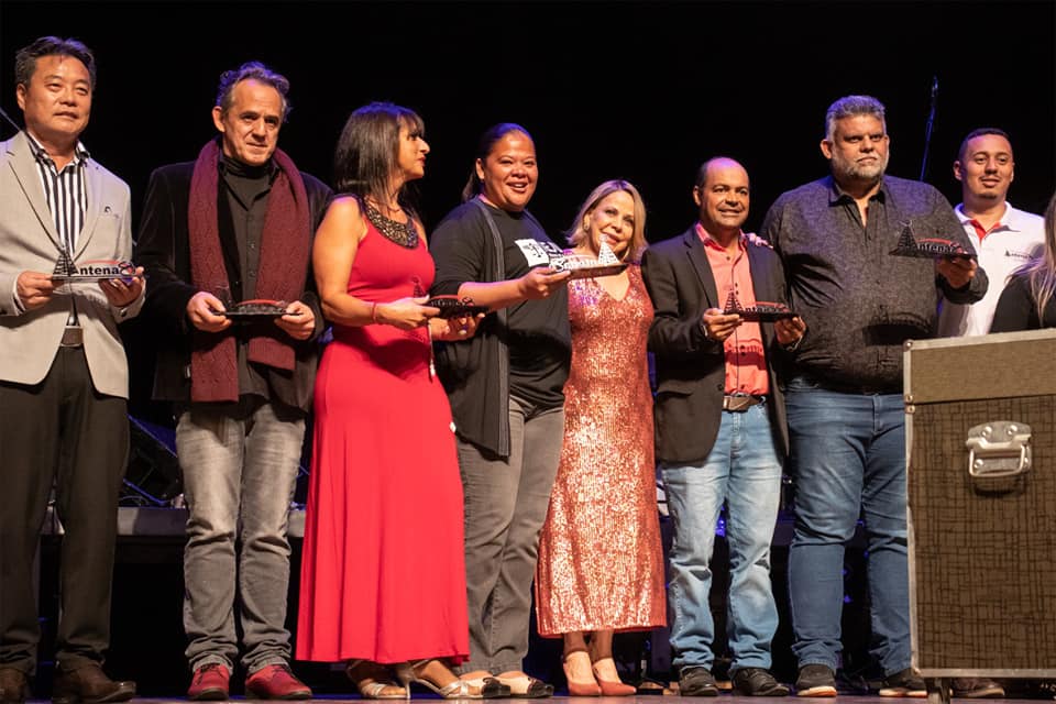 Sintricom é homenageado em festa de aniversário da Rádio Antena 8