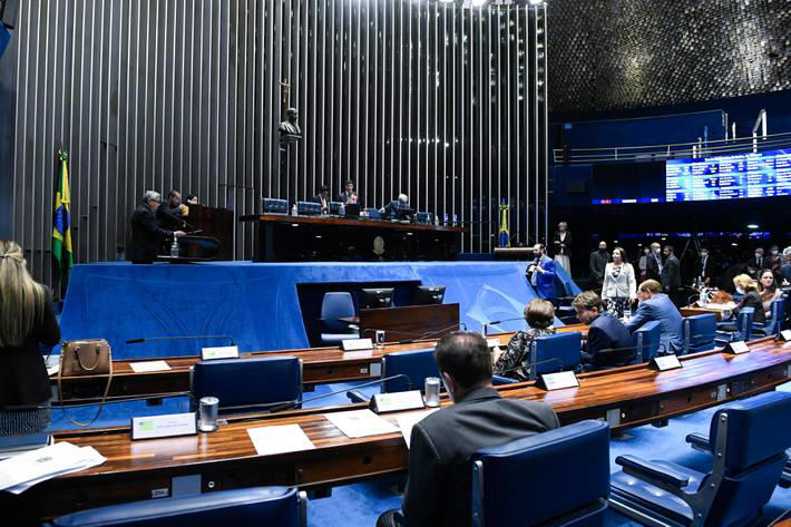 Senado aprova MP que muda análise de concessão de benefícios do INSS