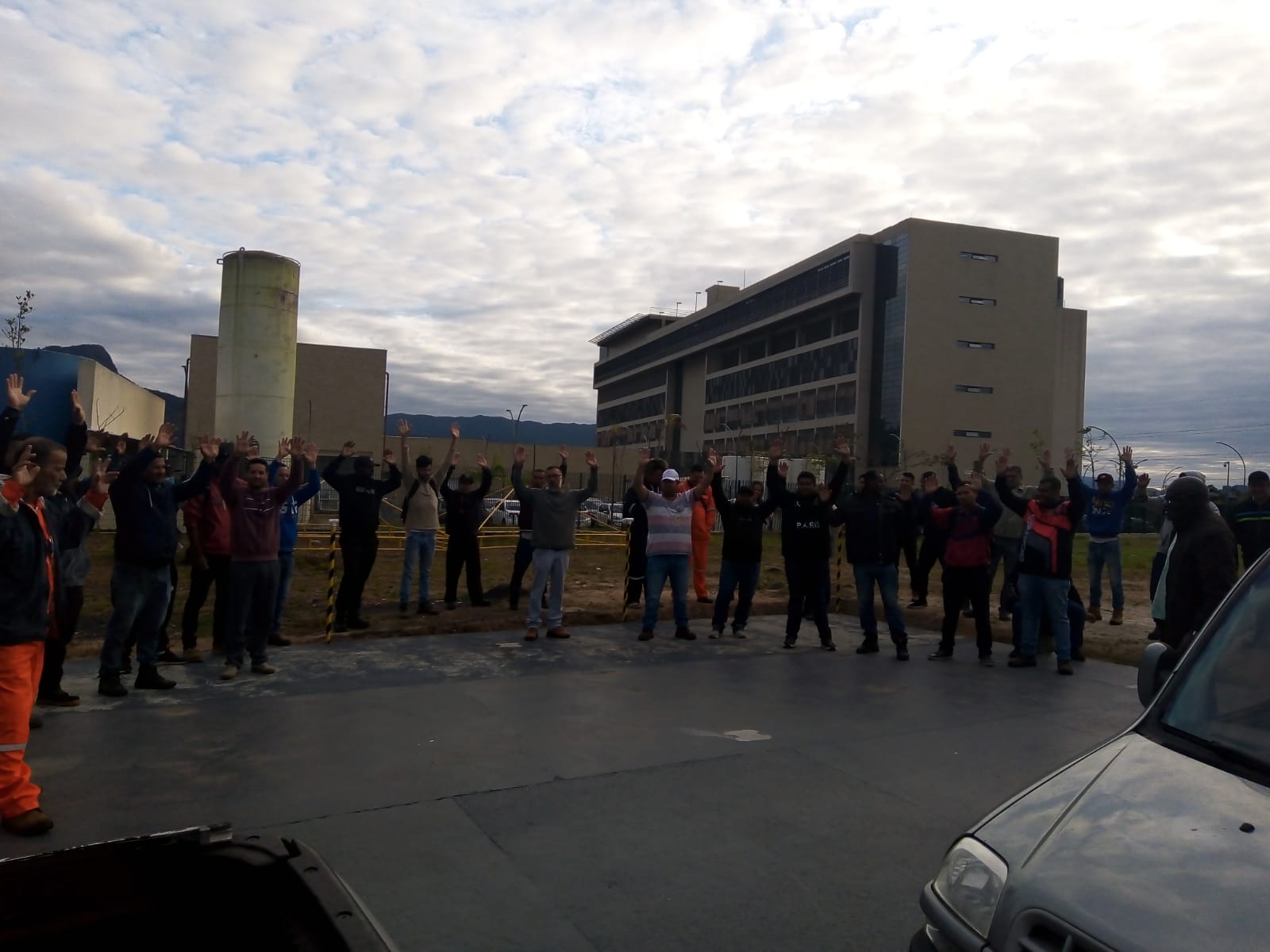 Após paralisação, JRM paga atrasados, mas problemas continuam