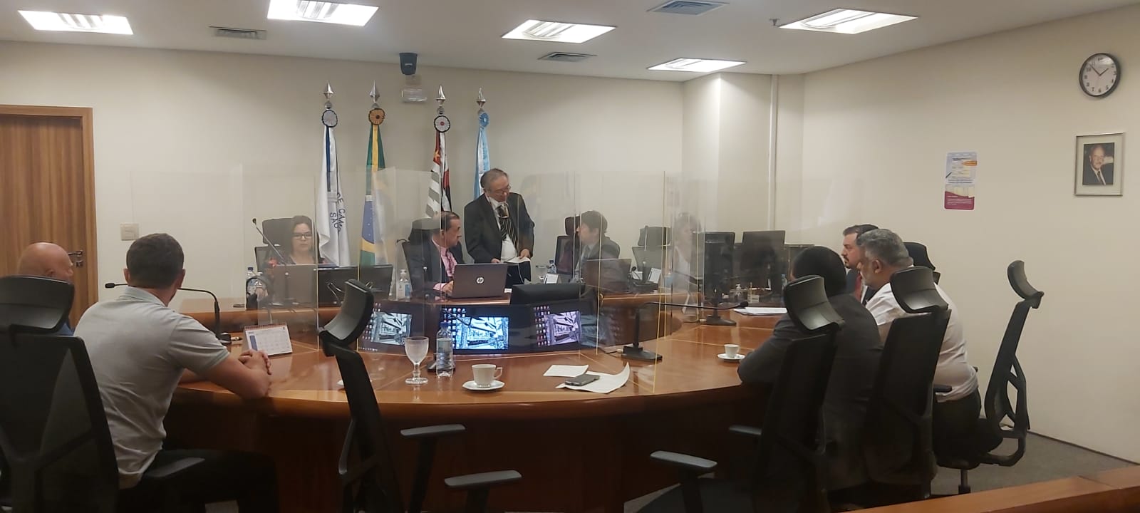 TRT-15 ordena bloqueio de recursos da JRM retidos em contrato com a Petrobrás