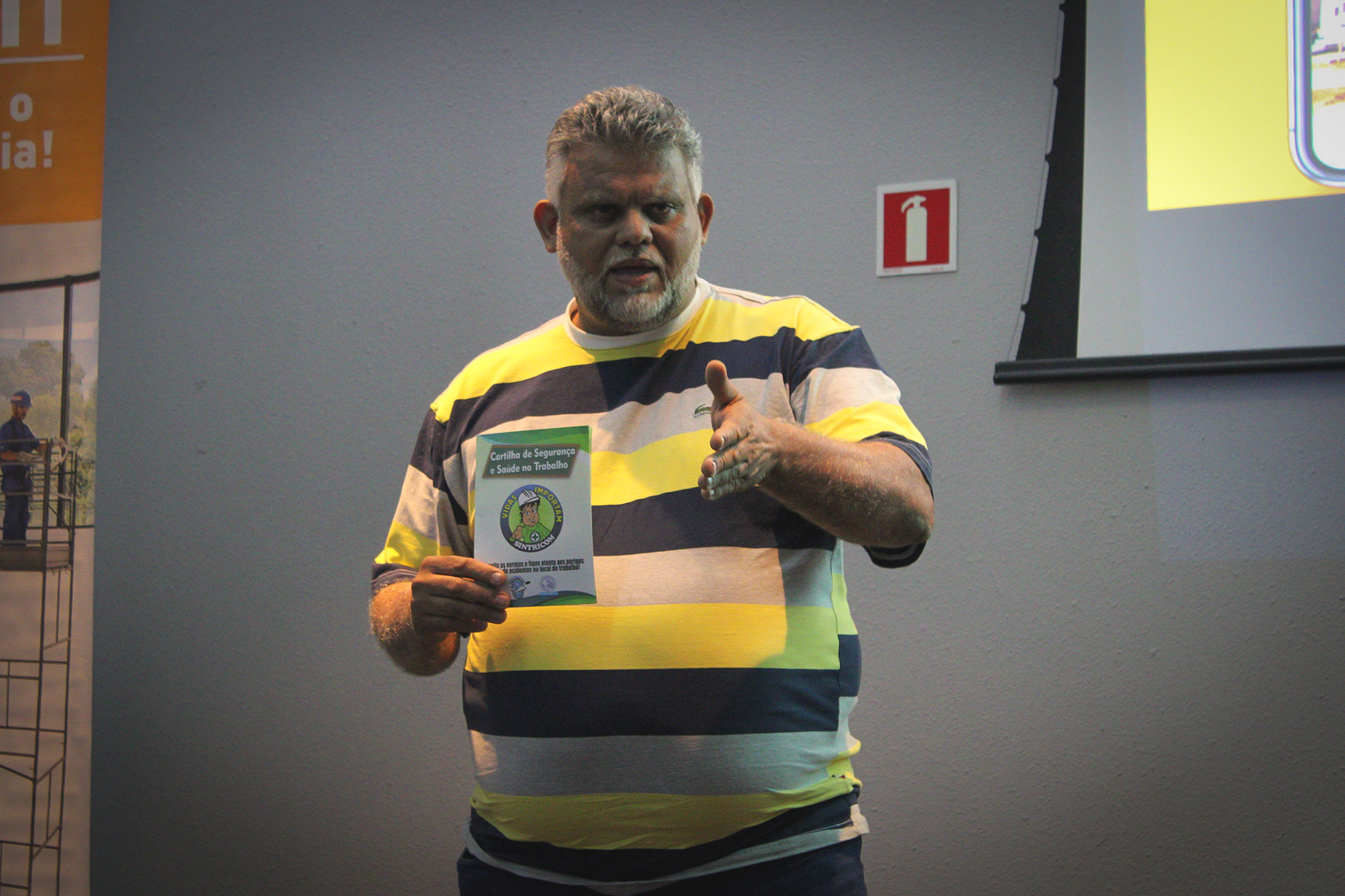 Presidente do Sintricom abordou a importância da segurança no manuseio de máquinas