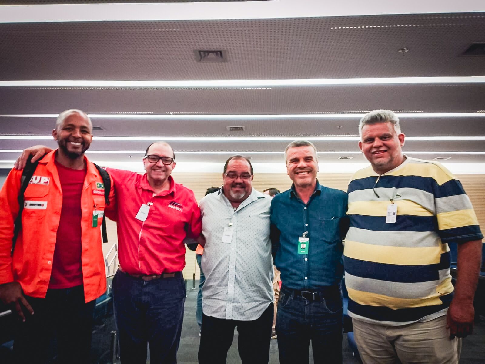 Presidente do Sintricom participou de reunião com a Petrobras e discutiu campanha salarial e a segurança dos trabalhadores