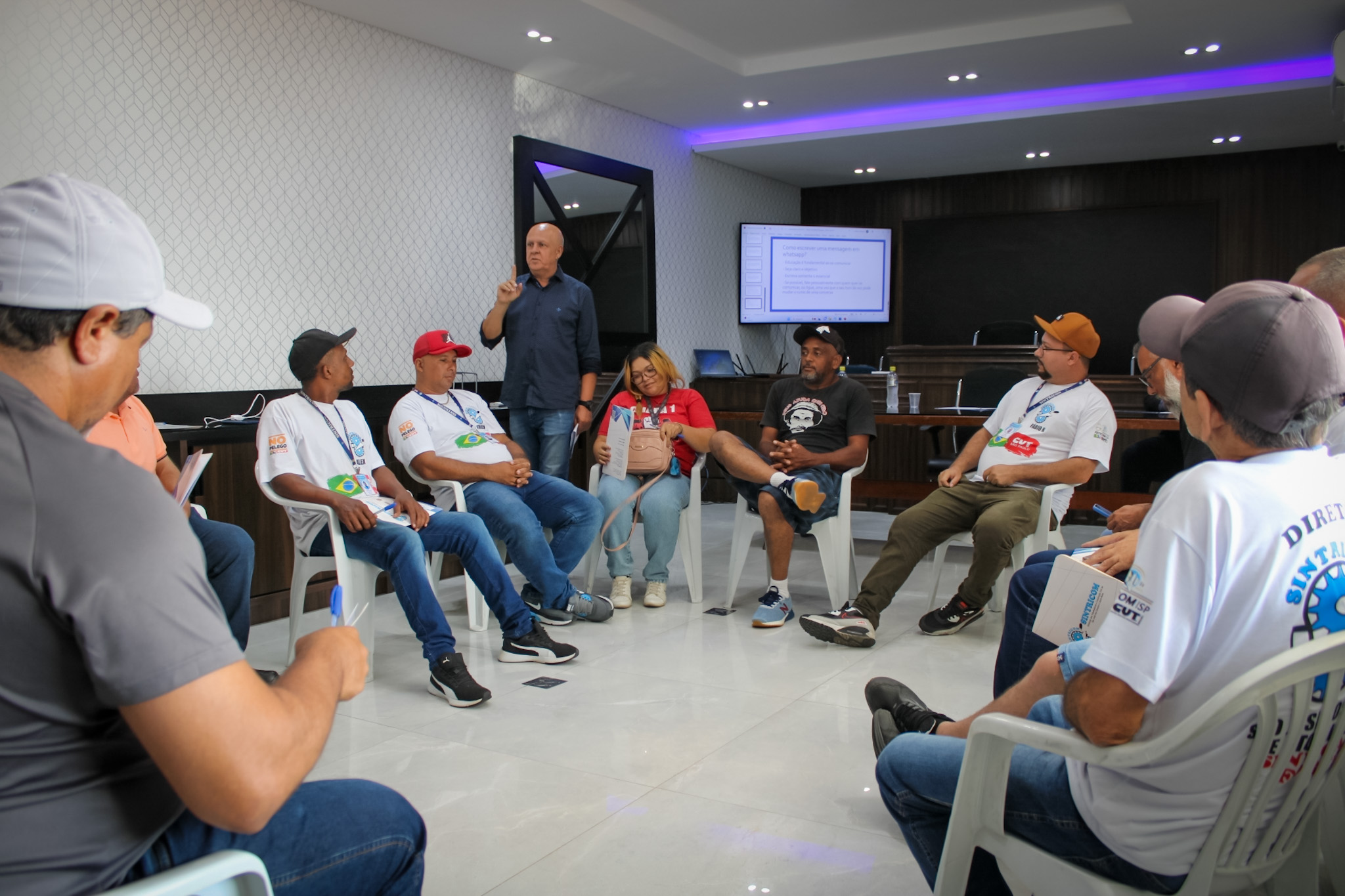 Diretores do Sintricom participaram de curso de qualificação em comunicação e política sindical