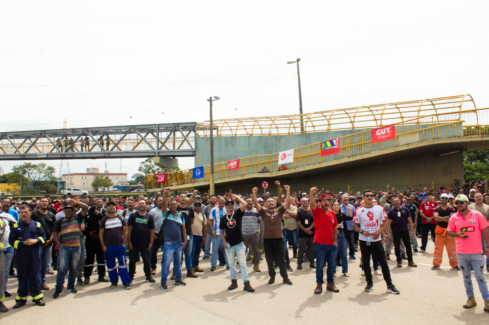 Assembleia Geral Unificada na REVAP reúne sindicatos em apoio à Greve Nacional dos Petroleiros e reforça luta por direitos
