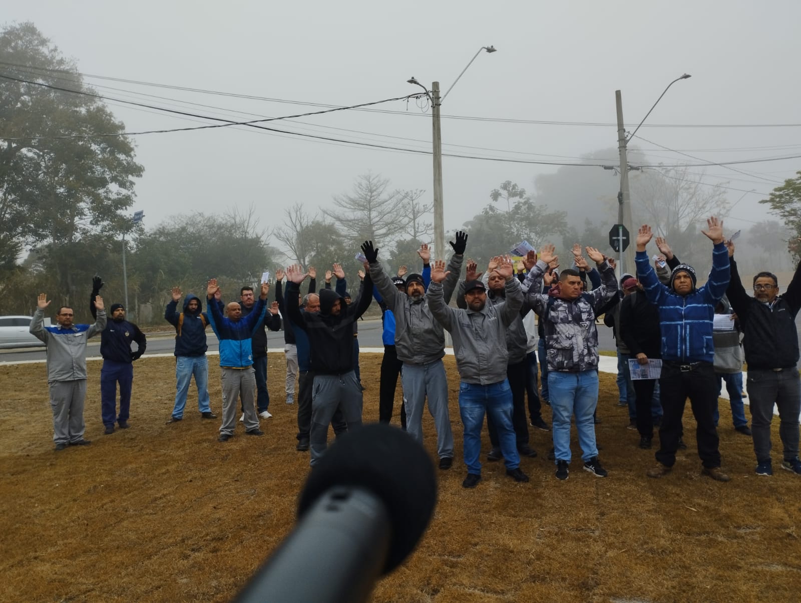 Trabalhadores da Bayer aprovam proposta em assembleia do SINTRICOM