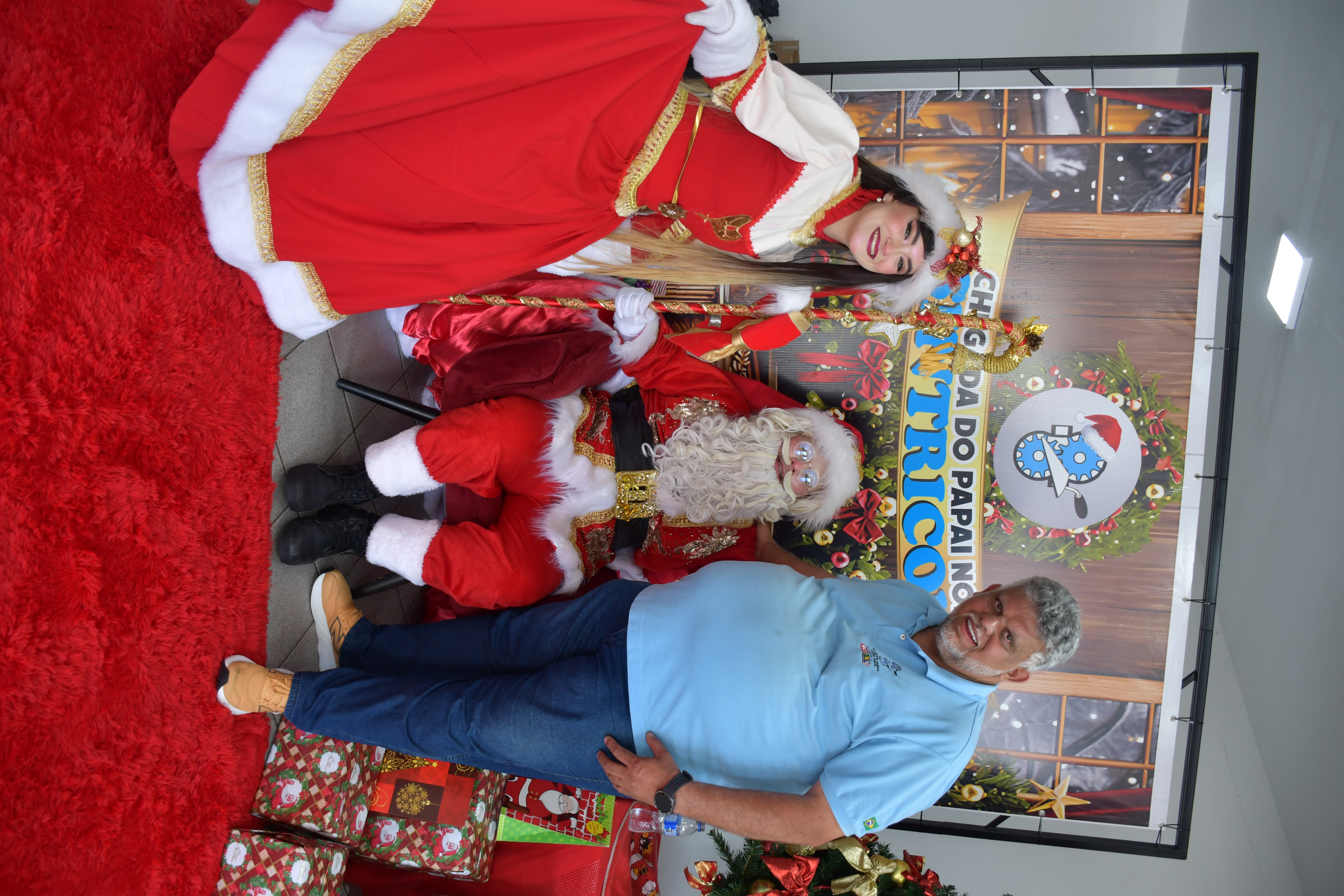 Festa de Natal do Sintricom reúne trabalhadores, famílias e autoridades em celebração das conquistas de 2025